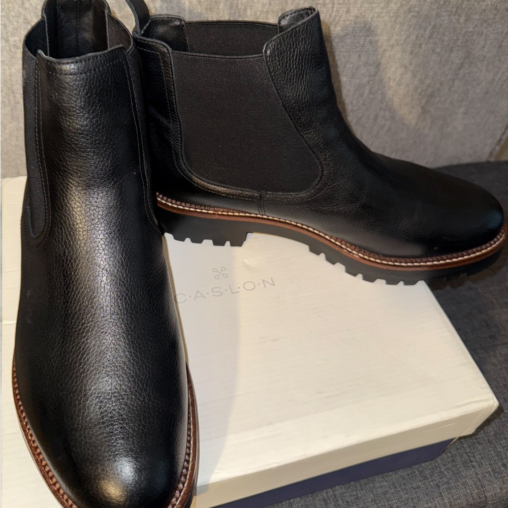 Chelsea Boot - Picture 2 of 4
